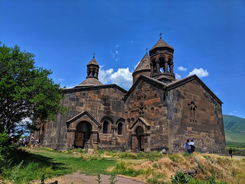 Armenia. Akhpat, Dilijan, Sevan, cascad Yerevan from Tbilisi - Republic Square: Where You Fit Shopping and a Real City Walk
