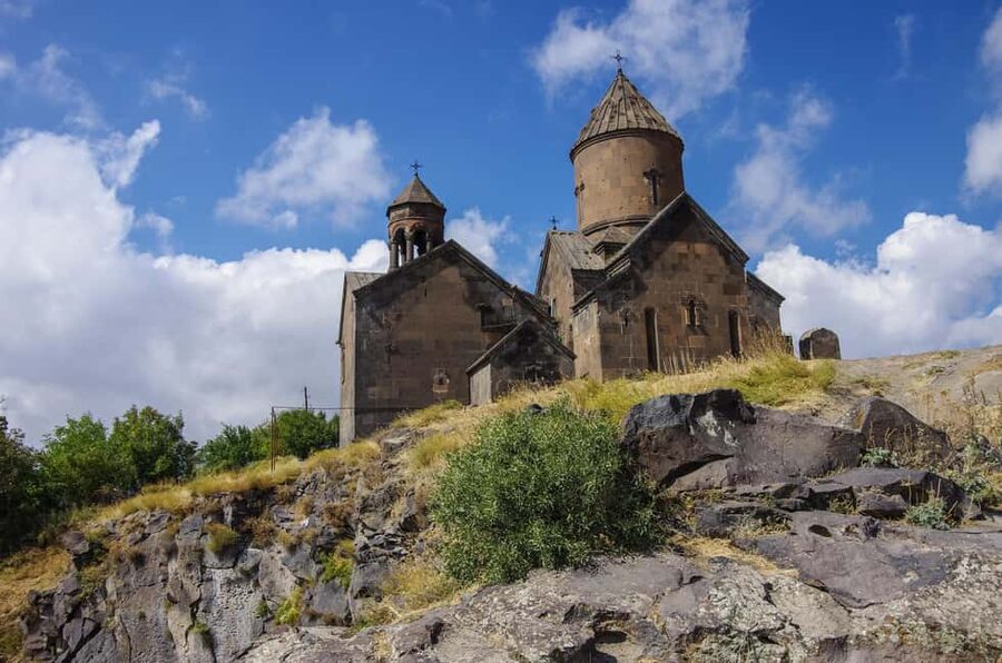 Armenia: Amberd Fortress and Lake Kari, Aragats Mountain - Getting the most from a private group experience