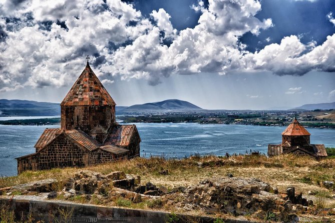 Dilijan (Haghartsin Monastery),Lake Sevan,Tsakhkadzor(ski resort) - Timing and pacing tips: when to move fast and when to slow down