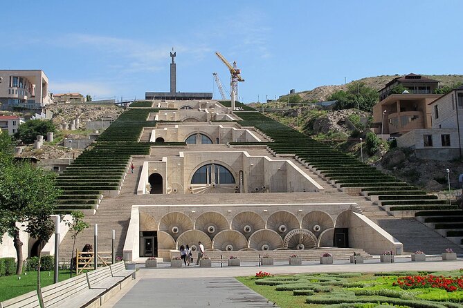 Discover Yerevan: Self-Guided Audio Walking Tour - Stop 4: Monument Avetik Isaakyan (Poetry at Park Pace)