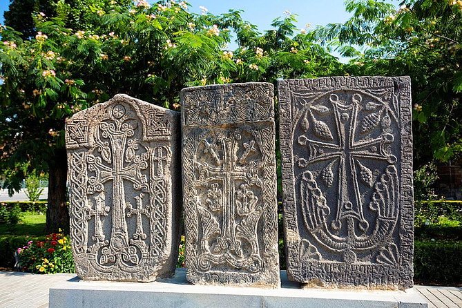 Echmiadzin (Hripsime, Gayane, Mother Cathedral) and Zvartnots Temple - Why Echmiadzin and Zvartnots feel like one story, not two