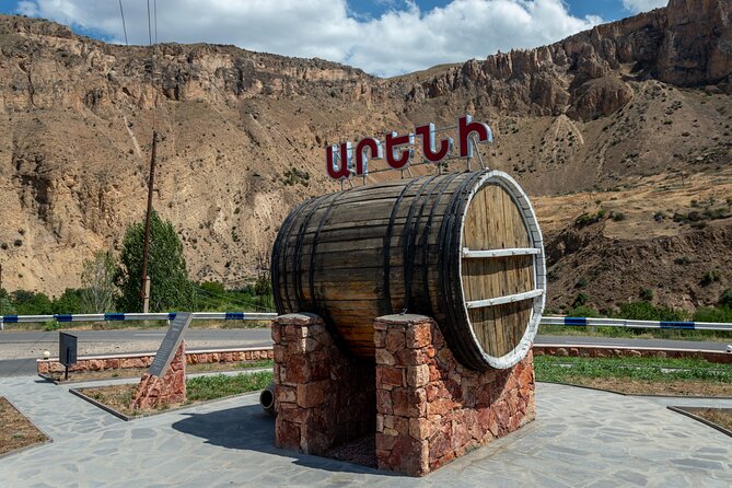 From Yerevan: Khor Virap, Noravank, Jermuk, and Areni Tour - A 9-hour Yerevan day tour that moves, with comfort and structure