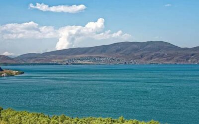 Off-Road and Horseback Riding Adventure Tour