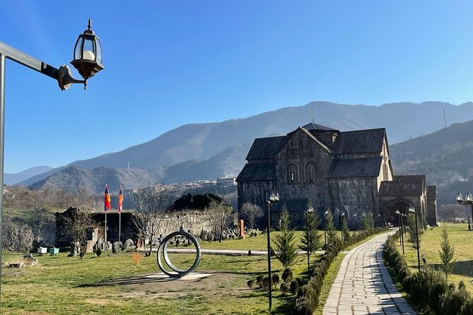 Full Day Guided Tour from Yerevan to Tbilisi with Homemade Lunch - Pickup, timing, and the Aparan morning pastry stop