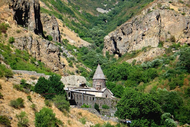 Garni and Geghard Half-Day Private Tour - Garni Gorge and the Symphony of Stones: what to expect