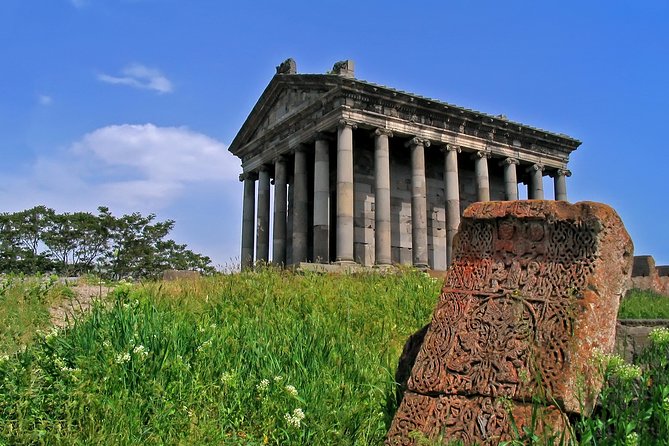 Garni, Geghard & Symphony Small-Group Day Trip with Lavash Baking - Charent’s Arch: the quick Ararat stop that sets the tone