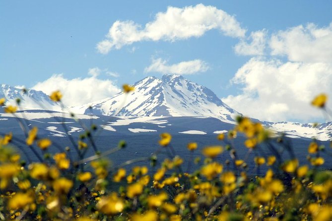 Group Tour: Amberd, Aragats, Lake Kari, Saghmosavank, Alphabet - Meeting at Hyur Service, Then Getting Out of Yerevan