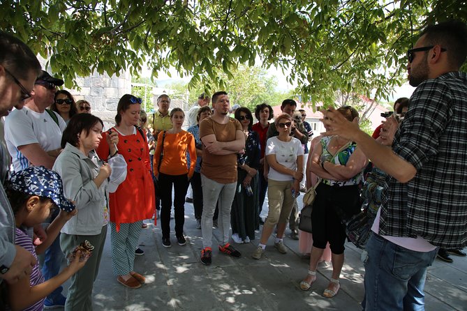 Group Tour: Garni, Symphony of Stones, Geghard, Lavash Baking - Timing and language: where the tour can feel tight