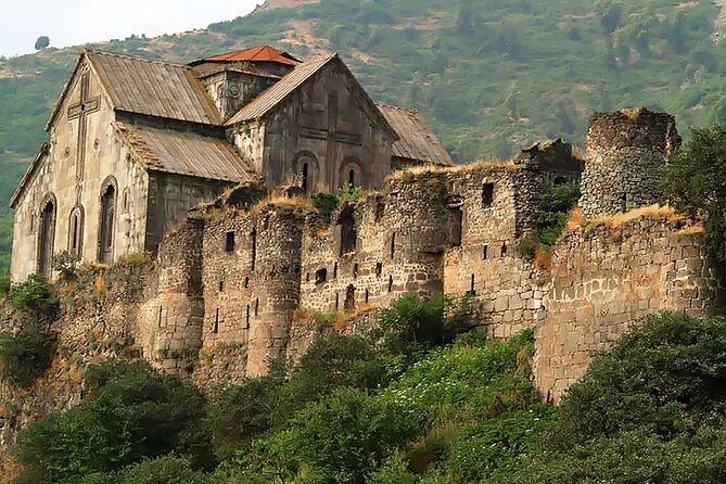 Group Tour: Haghpat, Zarni-Parni Caves, Akhtala, Aramyants Castle, Sanahin - Key points worth your attention