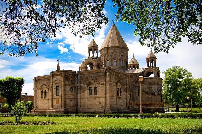 Group Tour: Hovhannavank, Saghmosavank, Chocolate House, Aghtsk - Key highlights worth planning around