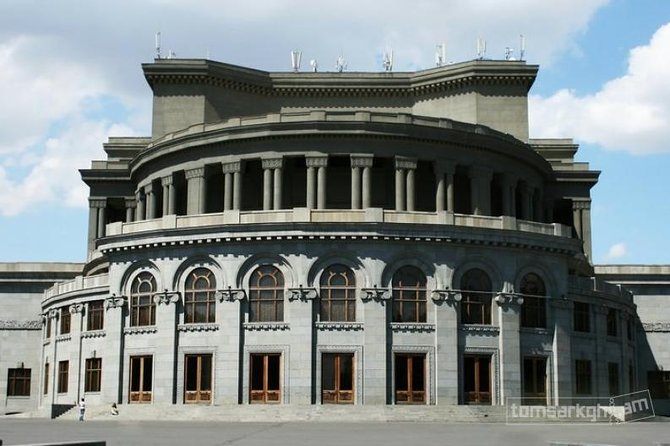Group Tour: Sightseeing and walking tour in Yerevan - Price, time, and what you actually get for $18