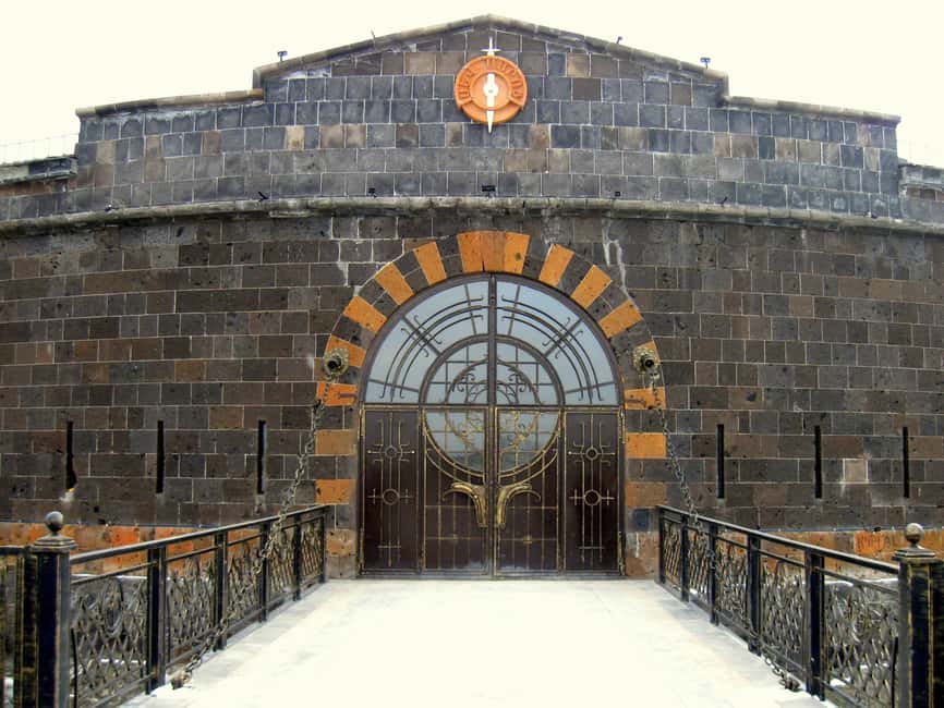 Group Tour to Gyumri: City tour, Monasteries and Culture - What the $37 price really buys you from Yerevan