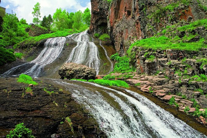 Guided tour: Khor Virap, Noravank Monastery, Areni, Jermuk - Key Things to Know Before You Go