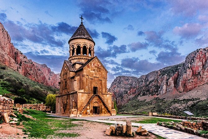 Guided tour: Khor Virap, Noravank Monastery, Areni, Jermuk - Who This Tour Suits Best (And Who Might Want Another Option)