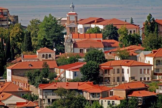 Join in group tour-transfer from Yerevan to Tbilisi or vice versa - Lake Sevan: high-altitude Armenia in one clean hour