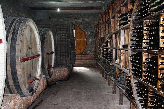 Khor Virap, Noravank & Birds' Cave Day Trip with Wine Tasting - Comfort and Value: Getting Your Money’s Worth