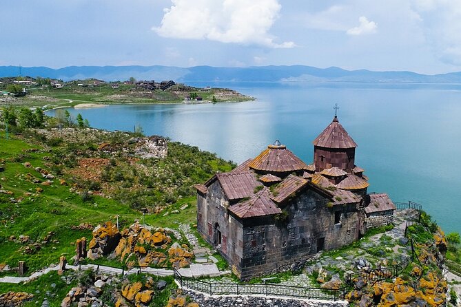 Lake Sevan, Hayravank, Noratus, Selim Pass, Jermuk, Areni - Selim Pass: 2,500 m viewpoints and road ribbons below