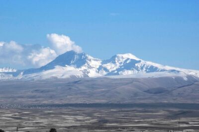 Mount Aragats, Amberd Fortress, Saghmosavank Monastery, Alphabet – private tour