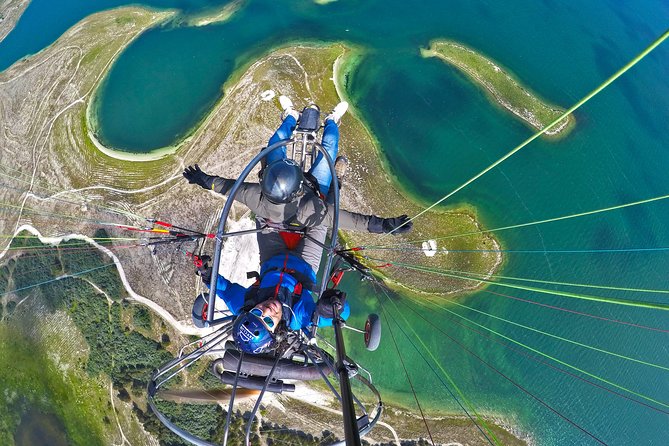 Paragliding in Armenia - What the flight feels like: waves of air and big views