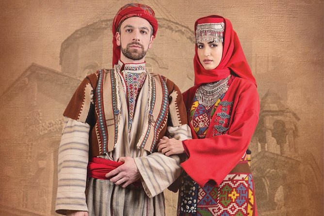 Photoshoot in Armenian garments - Picking Traditional Clothes and Learning the 18th Century Story
