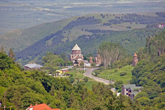 Private 6-7 hour Tsaghkadzor, Kecharis, Lake Sevan, Sevanavank Tour from Yerevan - Sevanavank on the peninsula: churches framed by water