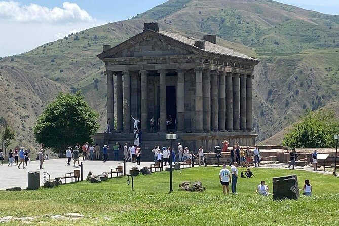 Private Day Trip to Symphony of Stones-Garni-Geghard & Lake Sevan - A Tight 5 to 6 Hour Loop Around Mount Ararat