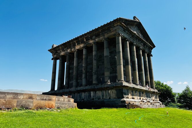 Private Tour:Garni-Geghard-Charents Arch-Symphony of stones - Price and logistics, with the math that matters