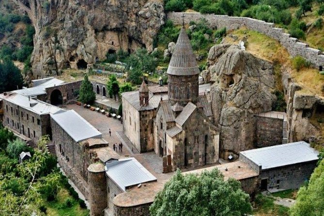 Private tour to Echmiadzin (st Cathedral), Zvartnots, Khor Virap, Garni, Geghard - Key moments that make this tour worth it