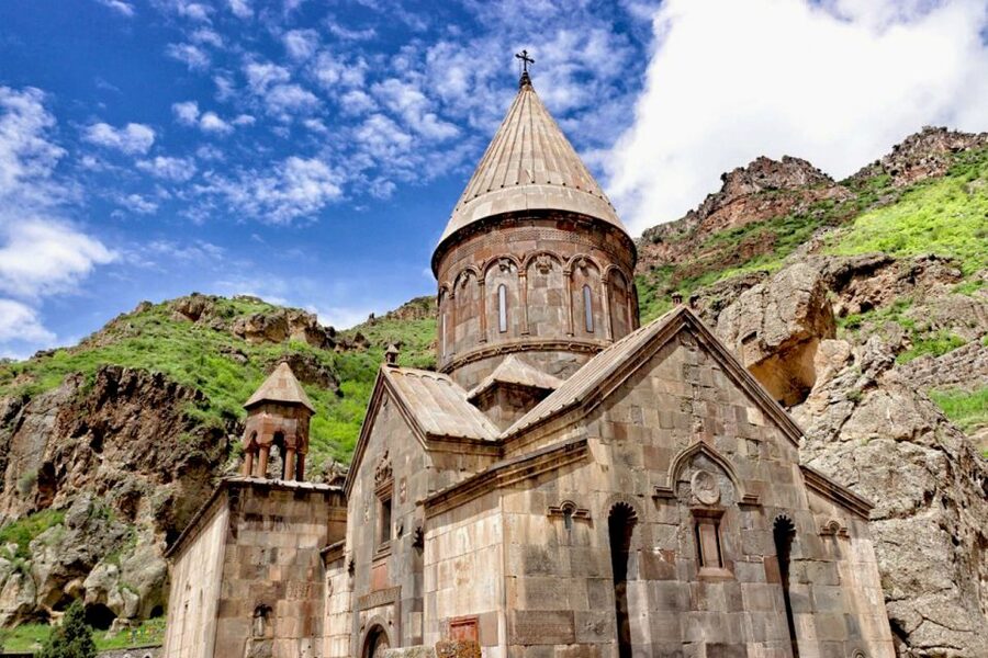 Private tour to Garni, Geghard, Symphony of Stones - Charents arch viewpoints: where Mount Ararat shows up in your photos