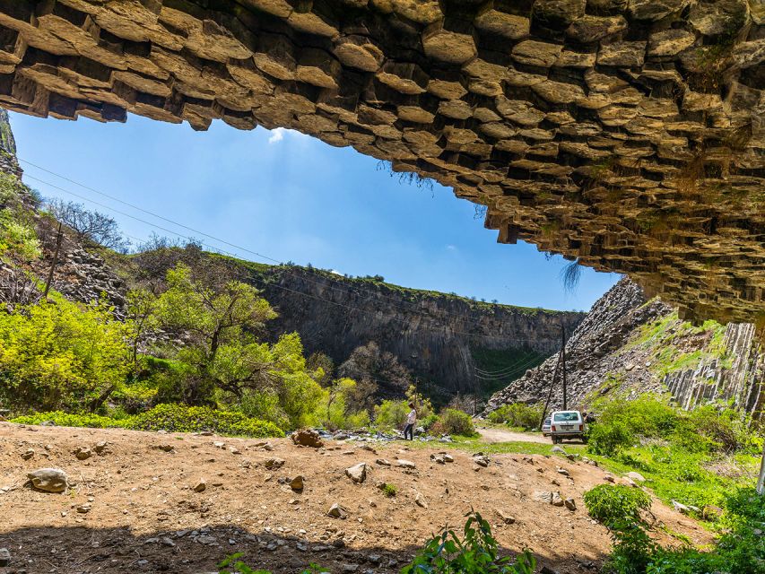 Private tour to Garni, Geghard, Symphony of Stones - FAQ