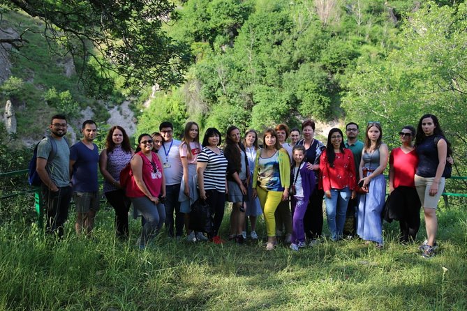 Private tour to Hin Areni winery, Tatev monastery & ropeway, Khndzoresk caves - Timing, food, and how to handle a 13-14 hour day