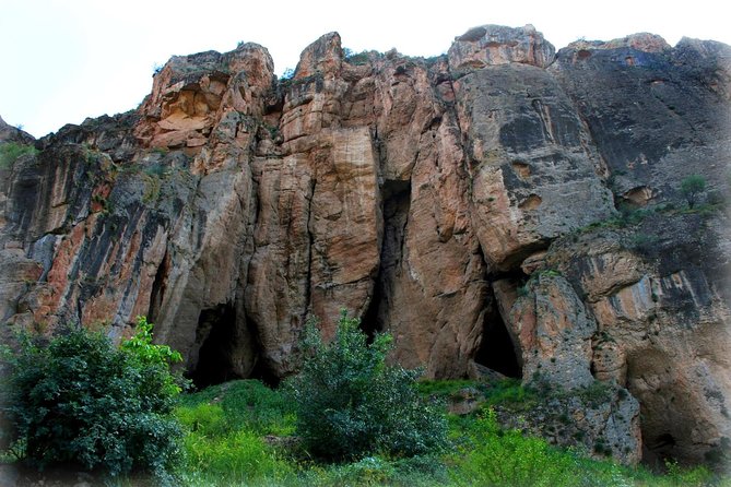 Private tour to Khor Virap, Noravank, ancient Birds-Cave, Hin Areni wine factory - Key things to know before you go