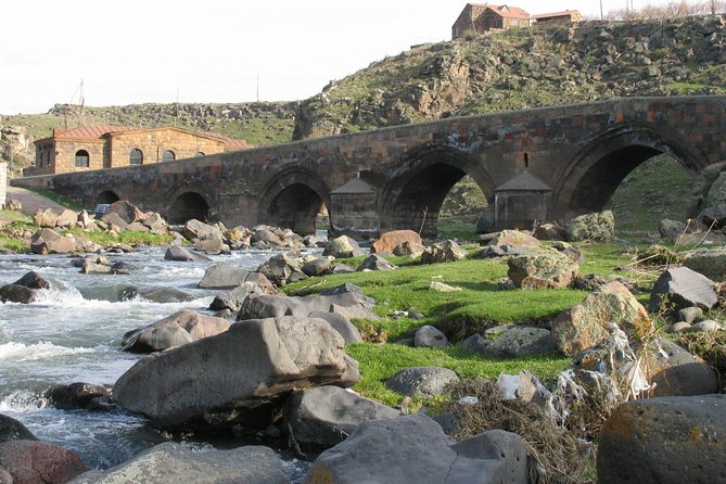 Private tour to Oshakan, Karmravor, Hovhanavank, Saghmosavank monasteries - Weather Matters, Because You Are Outside
