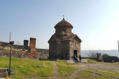 Private tour to Saghmosavank, Karmravor, Oshakan, Hovhannavank