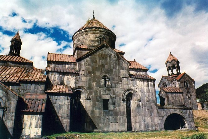 Private tour to UNESCO heritage Haghpat and Sanahin monasteries and Odzun church - Sanahin Monastery Complex: Earthquake-Ready Design You Can Actually Spot