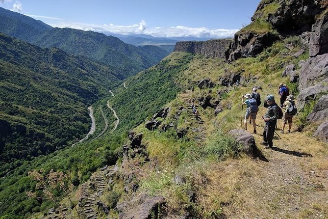 Private Transfer & Tour from Tbilisi to Yerevan or Yerevan to Tbilisi - Pickup at 9:00 am, and why “where” matters more than you think