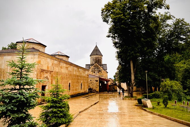 Sevan & Dilijan Escape: Crystal Lake, Old Town & Haghartsin - Lake Sevan: 30 minutes that actually gives you views