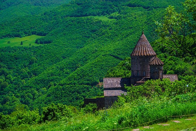 Tatev & Shaki Waterfall Guided Group Tour with Wine Tasting - Food, Breaks, and Comfort on a Long Vehicle Day