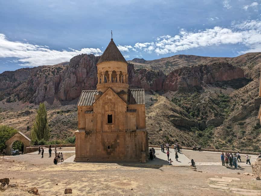 Tbilisi: Private 2 or 3-Day Armenia Tour to Yerevan & Lunch - Optional Day 3: southern Armenia choices, Noravank, Jermuk, or Khor Virap