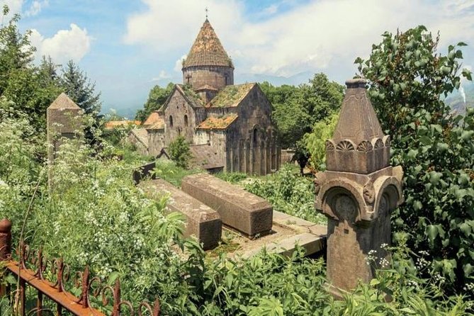 Tbilisi transfer with stops in Haghpat, Sanahin to or from Yerevan - Door-to-door pickup, private vehicle, and why it matters