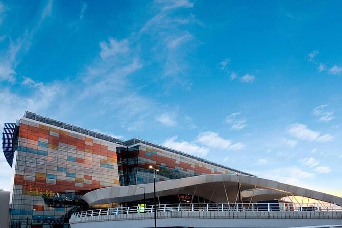 Transfer from Airport to Your Hotel or Vice Versa - Door to Door Pickup at Zvartnots International Airport