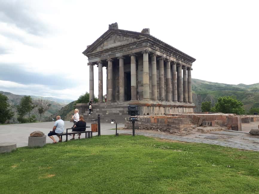 Yerevan: Khor Virap, Garni, Geghard, Echmiadzin, & Zvartnots - Garni Temple: Armenia Before the Cross (Sun God Edition)