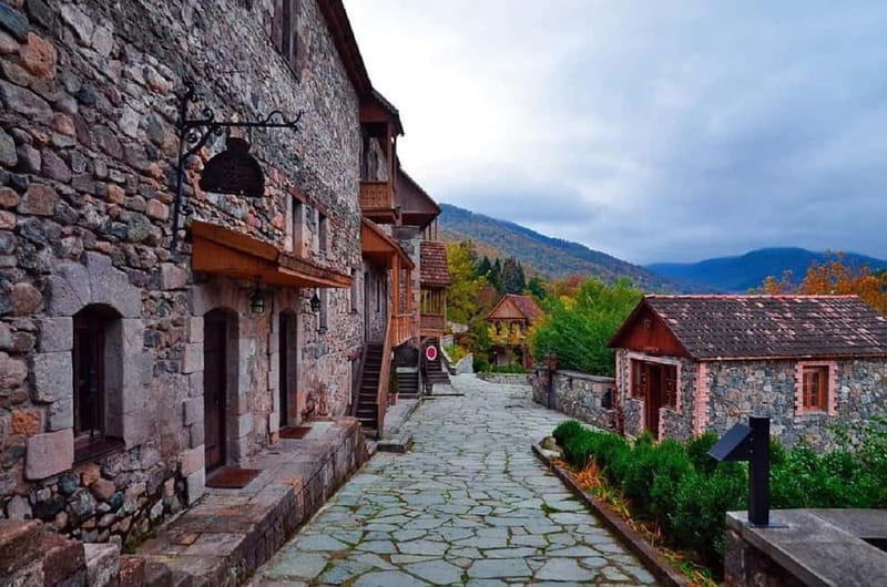 Yerevan to Tbilisi Day Tour: Unveiling Transcultural Wonders - Price and value for a private 12-hour Yerevan to Tbilisi day